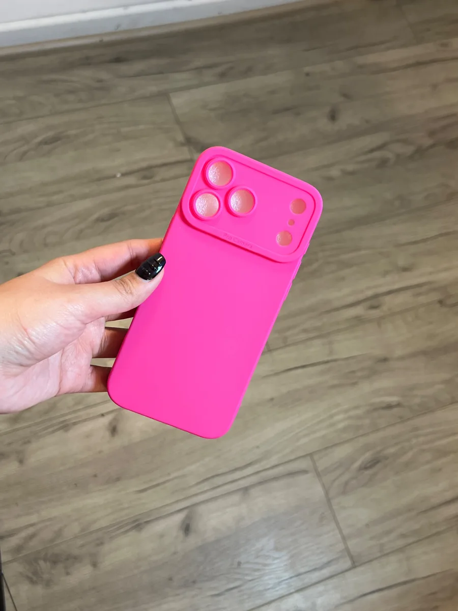 Carcasa fucsia