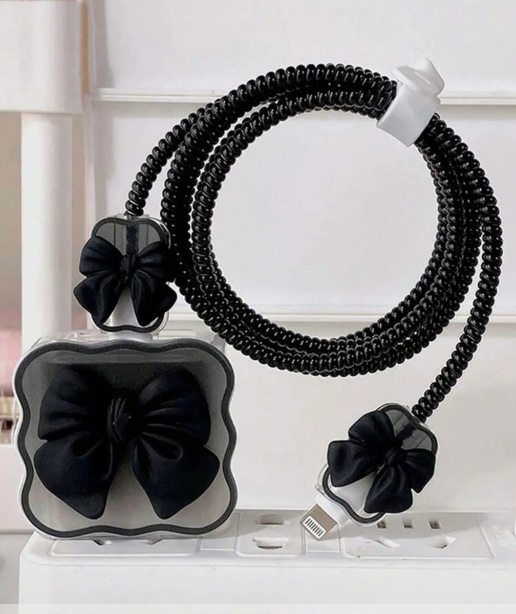 Cubre cargador negro moñito