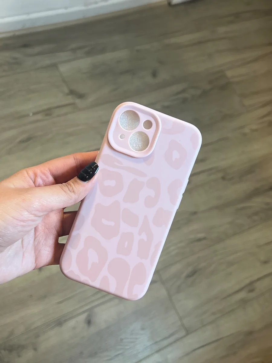Carcasa rosadita animal print