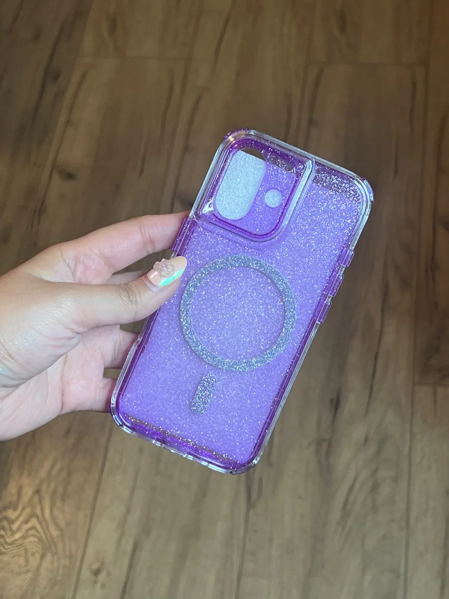 Carcasa morada MagSafe brillo