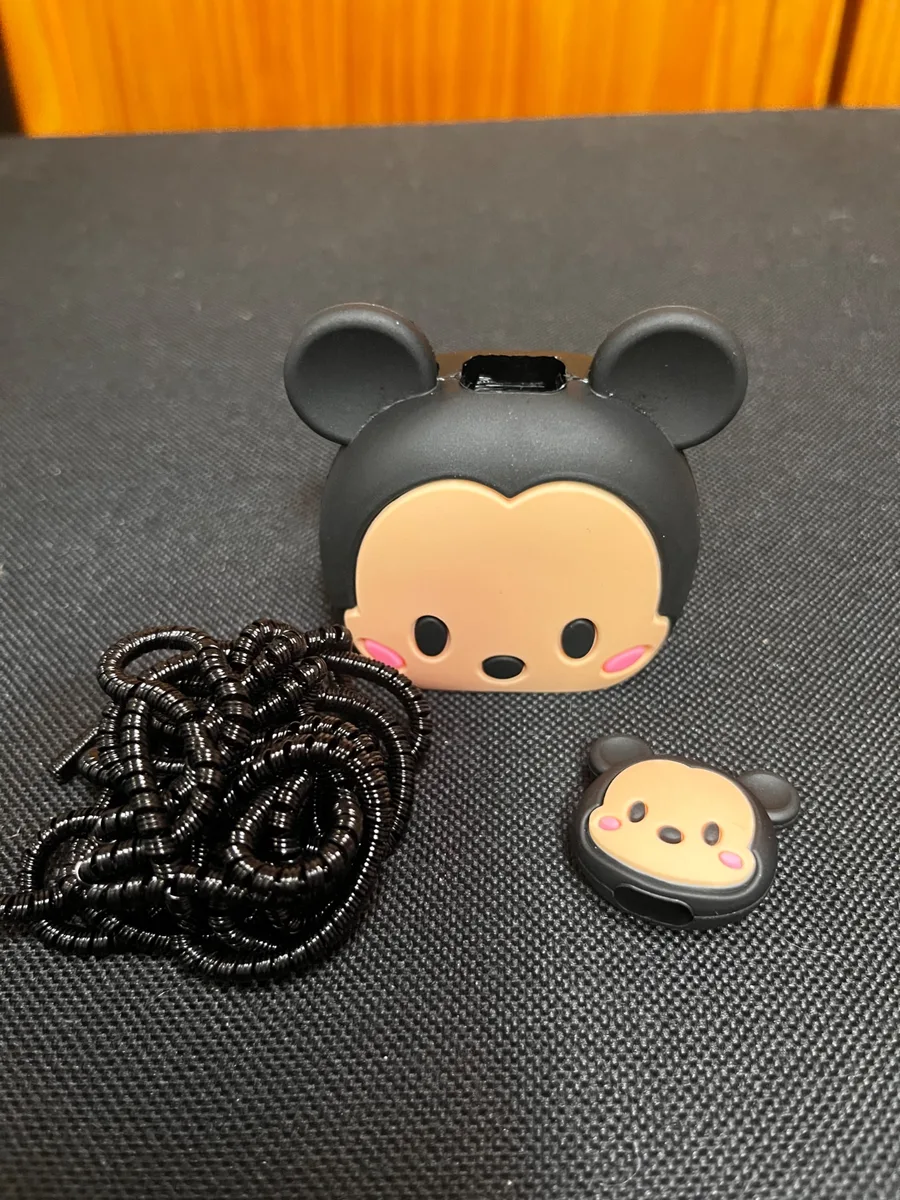 Cubre cargador Mickey